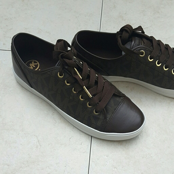 Michael Kors | City Sneaker - Picture 2 of 8